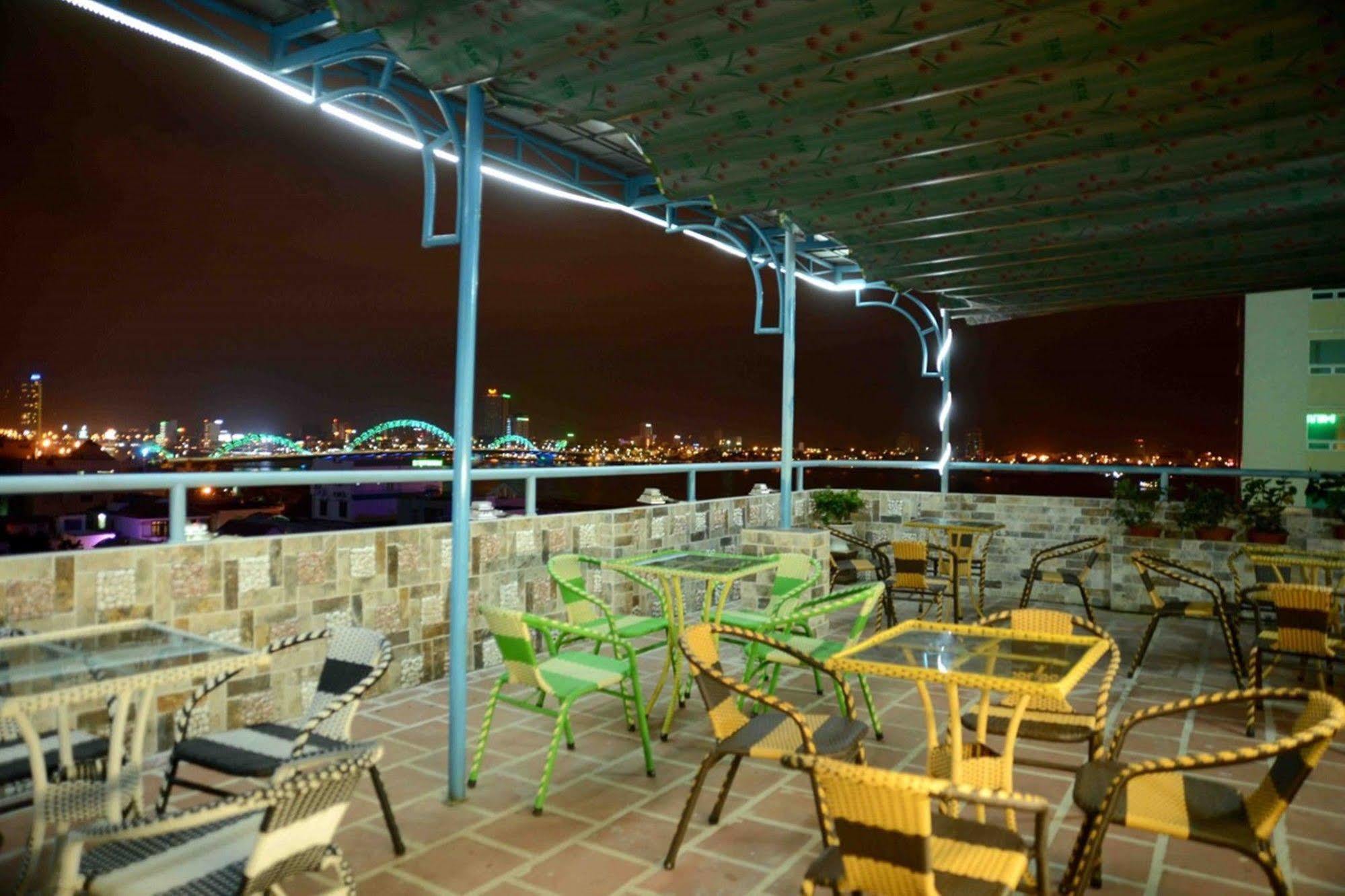 Red Diamond Hotel Da Nang Exterior foto