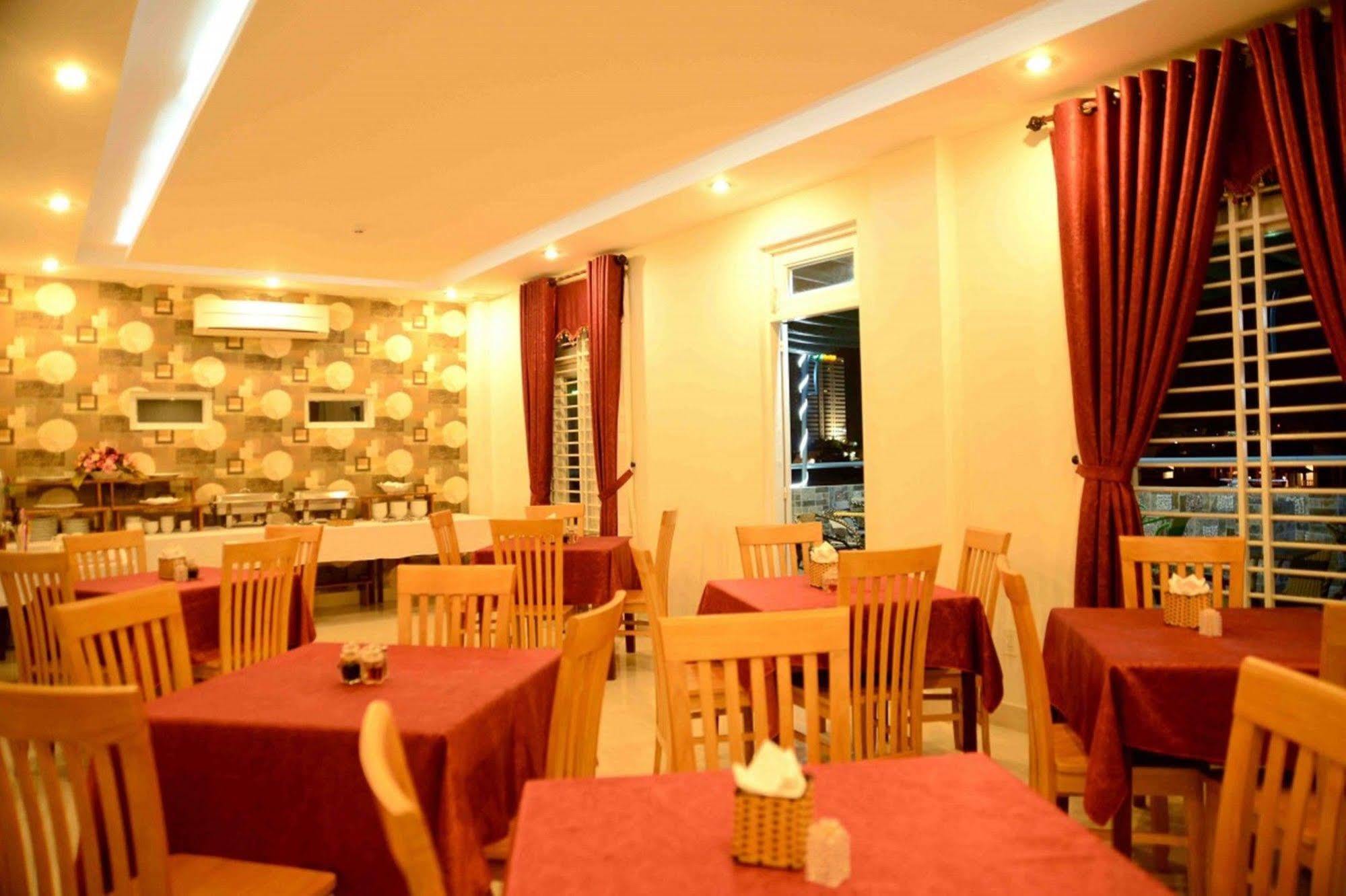 Red Diamond Hotel Da Nang Exterior foto